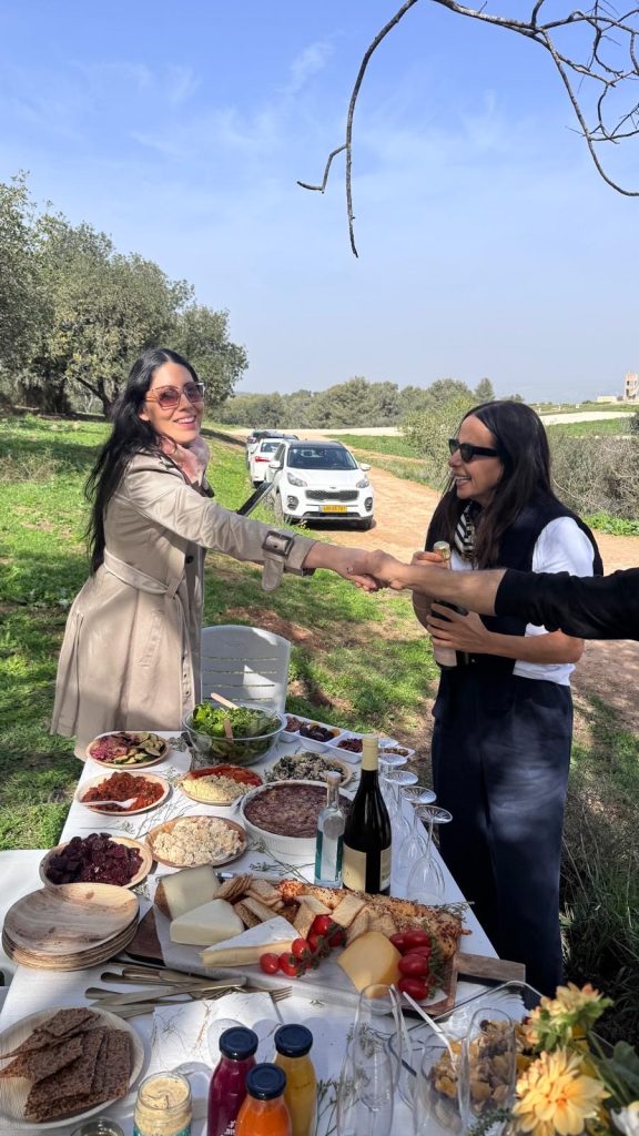 676f6f0f 7115 4989 a4d2 38ae6d349bd3